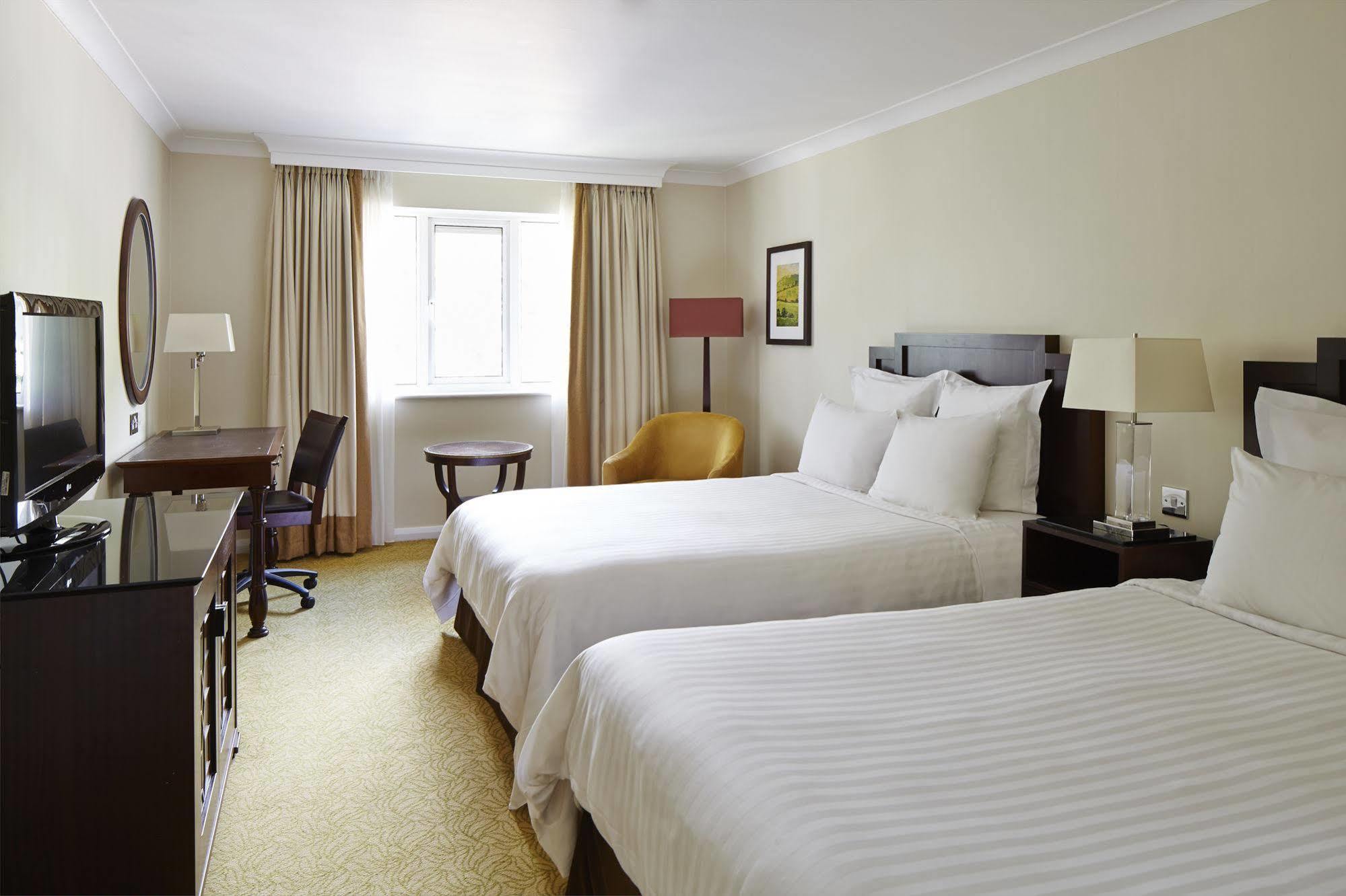 Delta Hotels By Marriott Durham Royal County Экстерьер фото